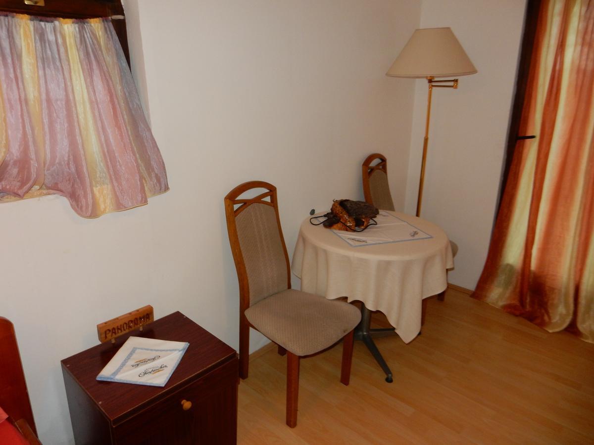 Panorama Lomnica Bed & Breakfast Despotovac Exterior foto