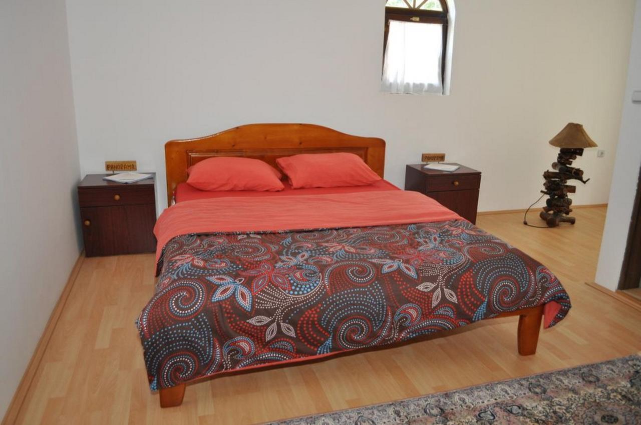 Panorama Lomnica Bed & Breakfast Despotovac Exterior foto