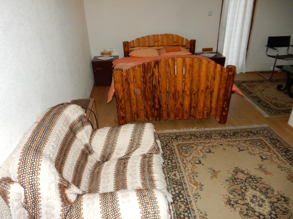 Panorama Lomnica Bed & Breakfast Despotovac Exterior foto